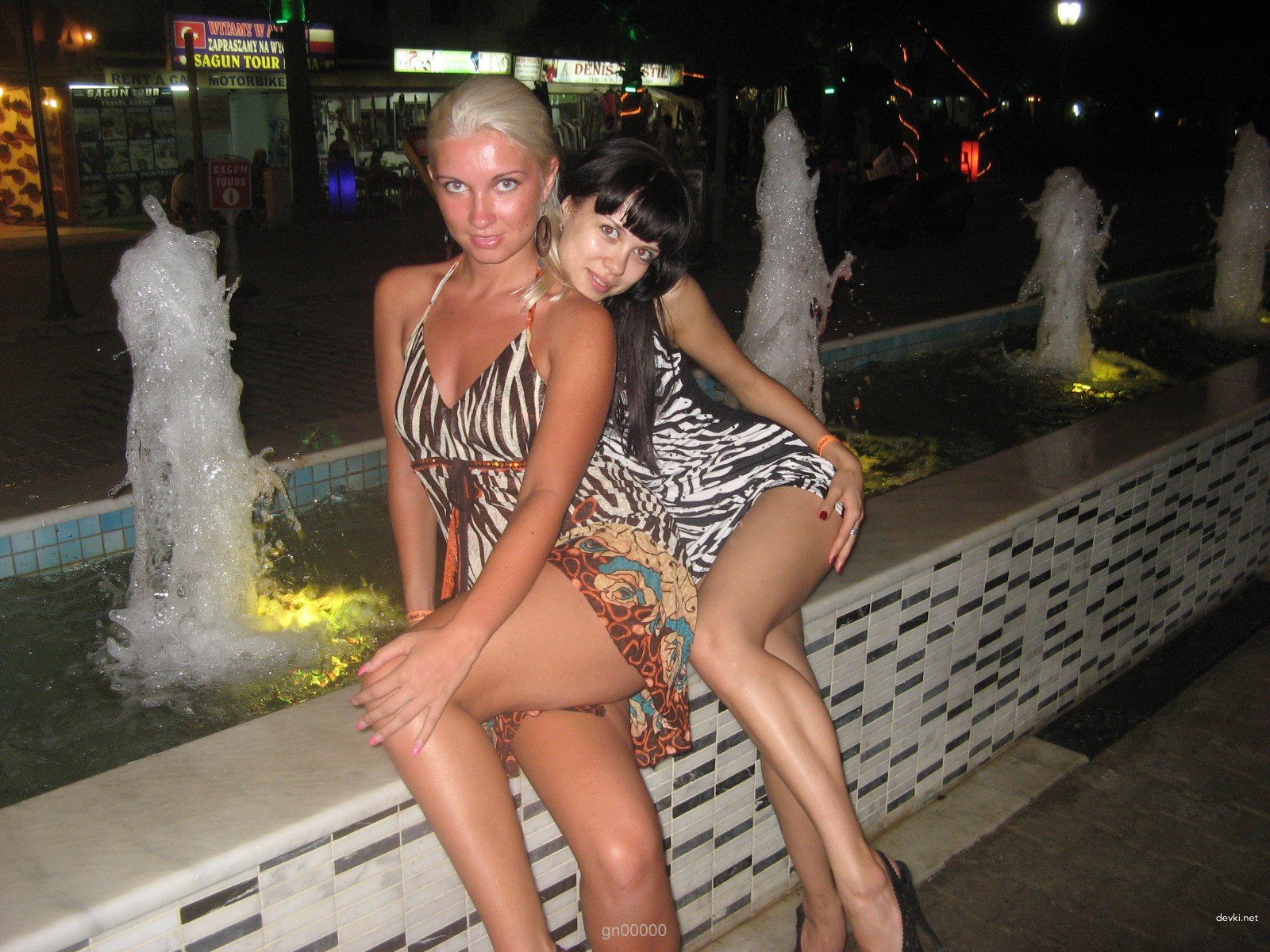 Russian Girl Nude Selfies: Explicit Amateur Photos of Private Russian Girl - Uncensored