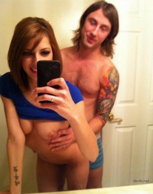 Amateur Babe's Steamy Mirror Fuck - Explicit Mirror Sex Photos