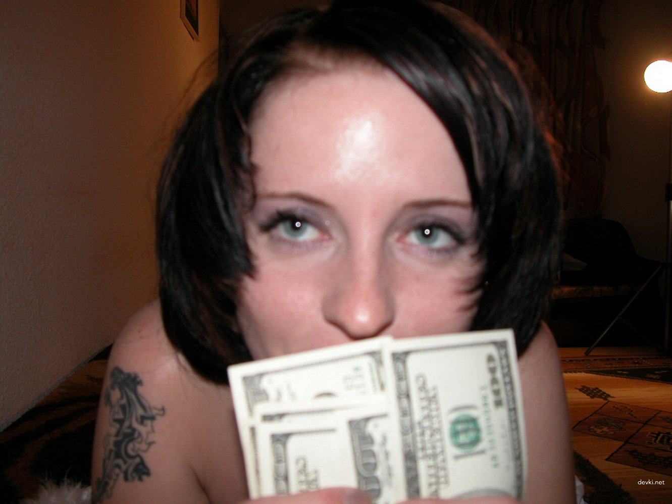 Uncensored Homemade Amateur Prostitutes XXX Photos: Explicit Porn Action