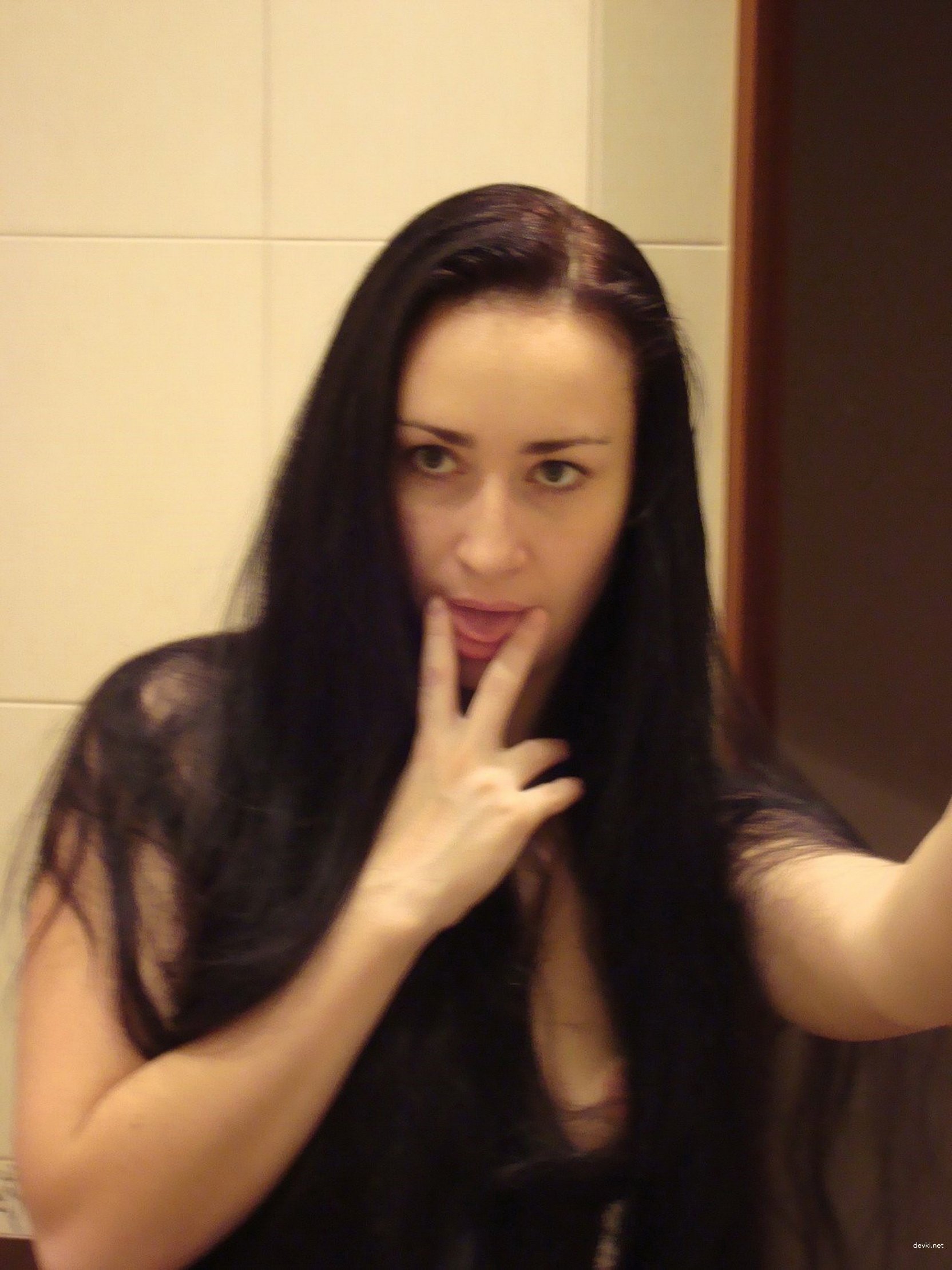 Pregnant Amateur Masturbates - Explicit Pregnant Girl Solo Porn Photo