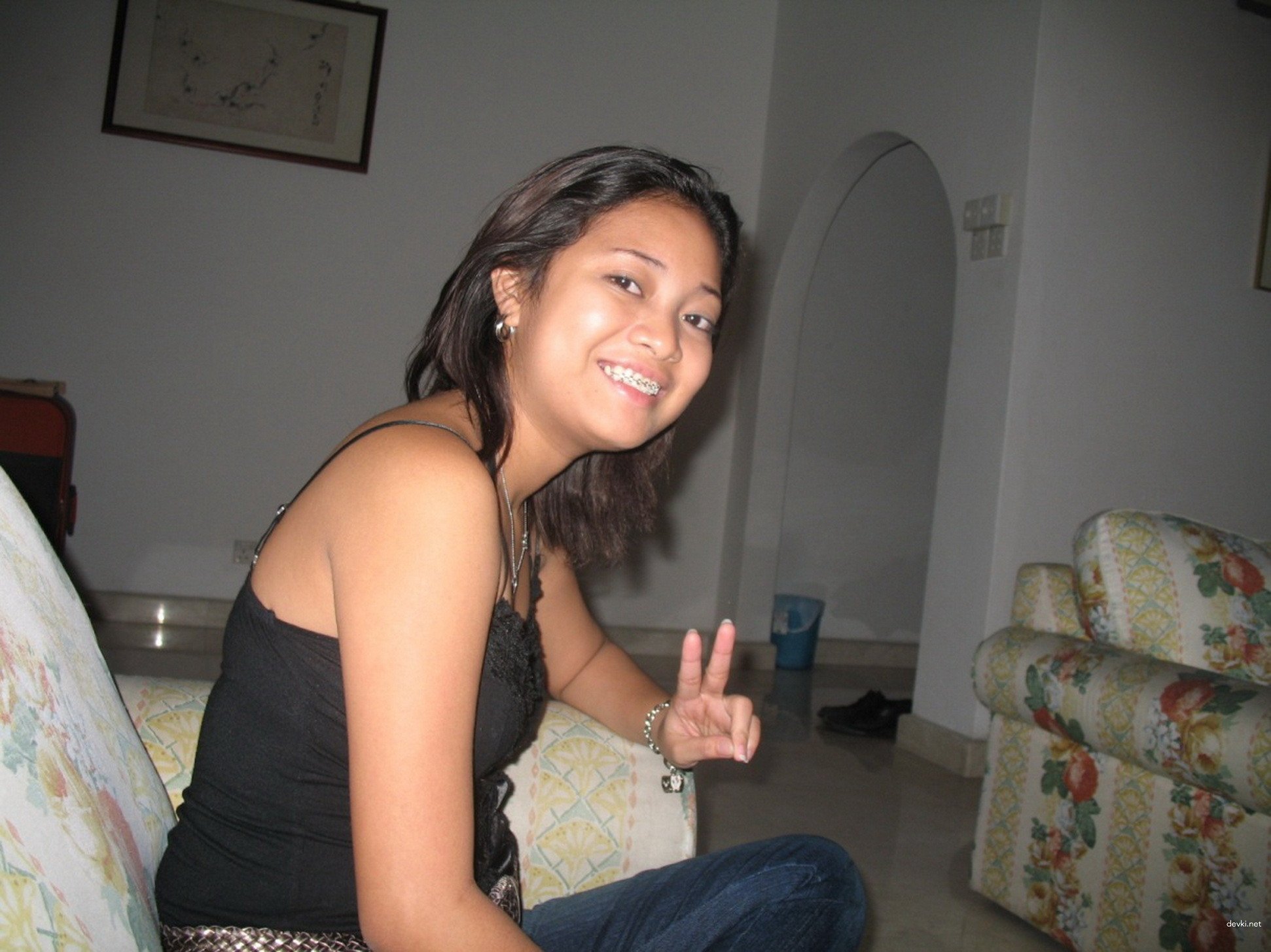 Thai Amateur XXX: Uncensored Porn Pics for Your Pleasure