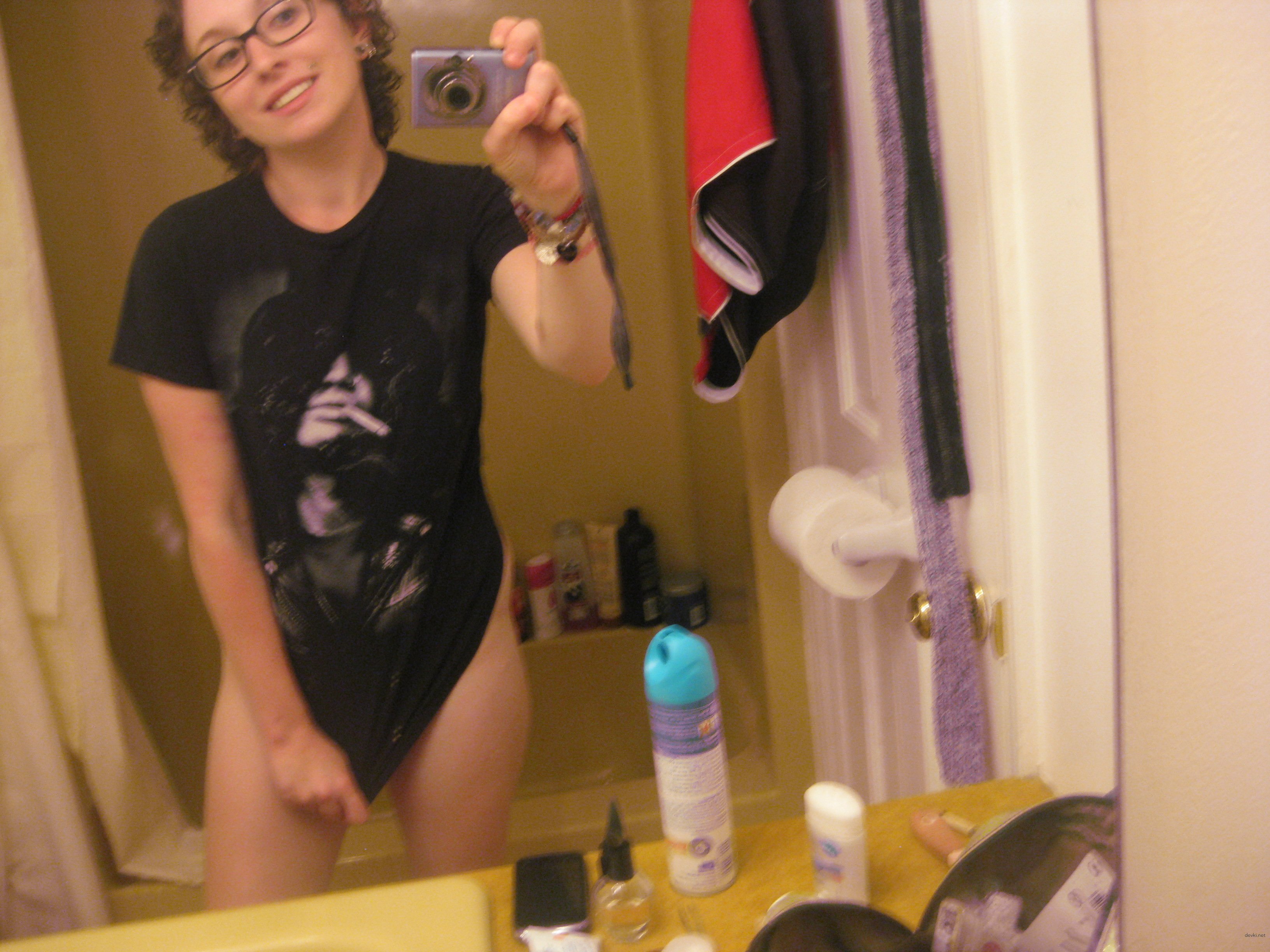 Explicit Bald Pussy Amateur Porn: Hot Wet Woman's Explicit Close-Up Photo