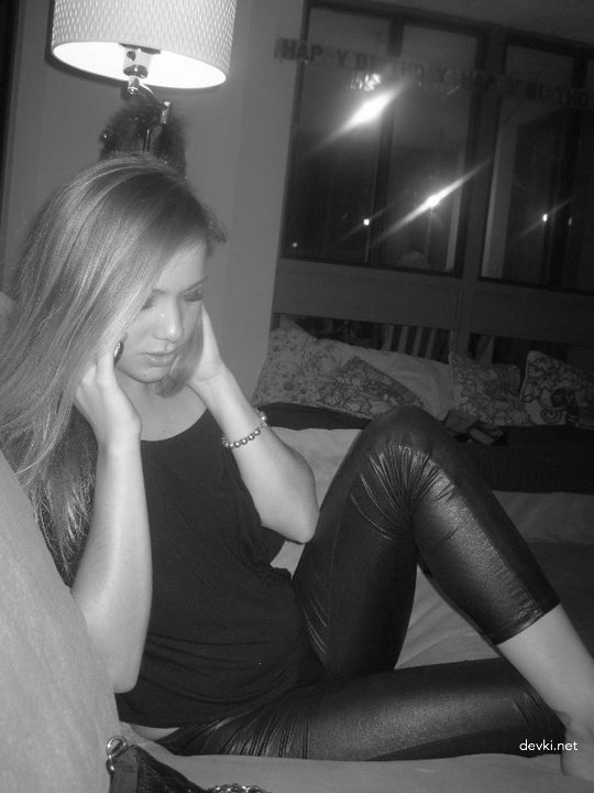 Unfiltered Amateur Porn Pics: Hot Beauty's Private Photos - Explicit and Stunning