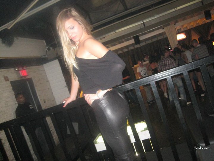 Unfiltered Amateur Porn Pics: Hot Beauty's Private Photos - Explicit and Stunning