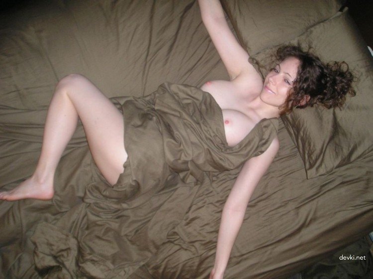 XXX Amateur Photo Shoot: Exhausted Slut Strips - Explicit Content