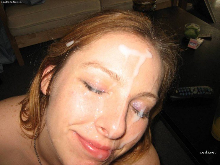 Steamy Young Babes' Homemade Cumshots: Explicit Amateur Porn Pics