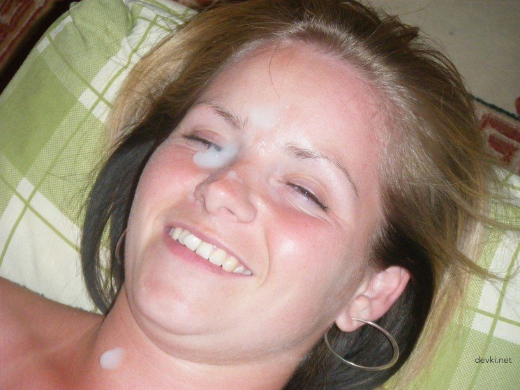 Steamy Young Babes' Homemade Cumshots: Explicit Amateur Porn Pics