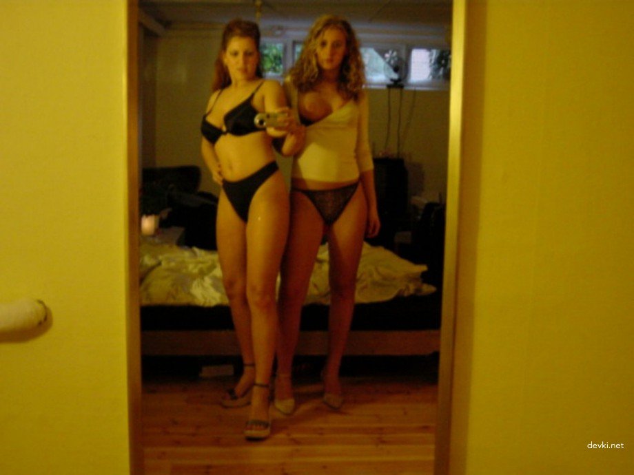 Uncensored Amateur Nude Girlfriend Pics - Explicit Homemade Photos