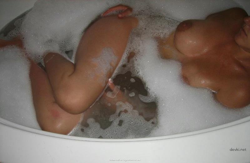 XXX Amateur Women's Private Porn Pics - Explicit Adult Photos for Horny Viewers