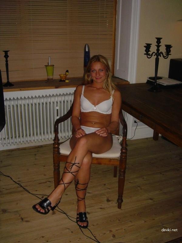 XXX Amateur Girls: Uncensored Nude Babes Pics for Adults