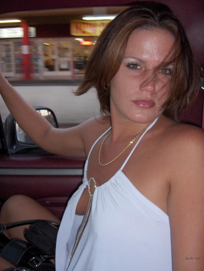 Hot Milf Gets Naked and Plays with Snake - Explicit Amateur Porn Pic