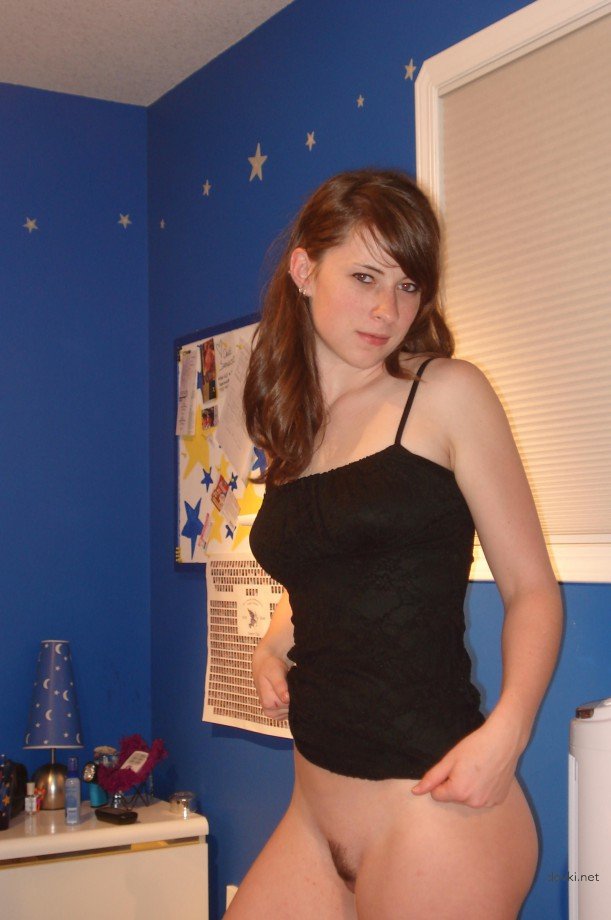 XXX Amateur Girl's Uncensored Private Photos - Explicit and Raw XXX Content