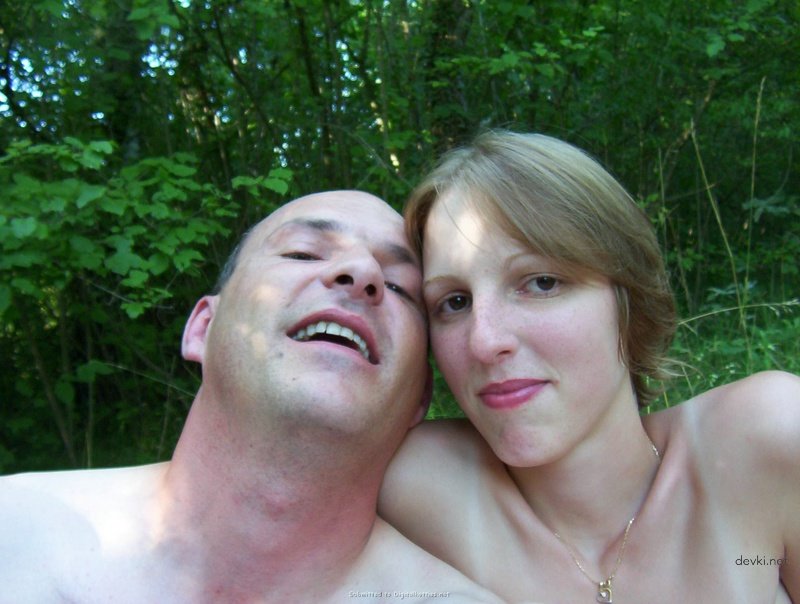 Wild Outdoor Slut: Explicit Amateur Nature Porn