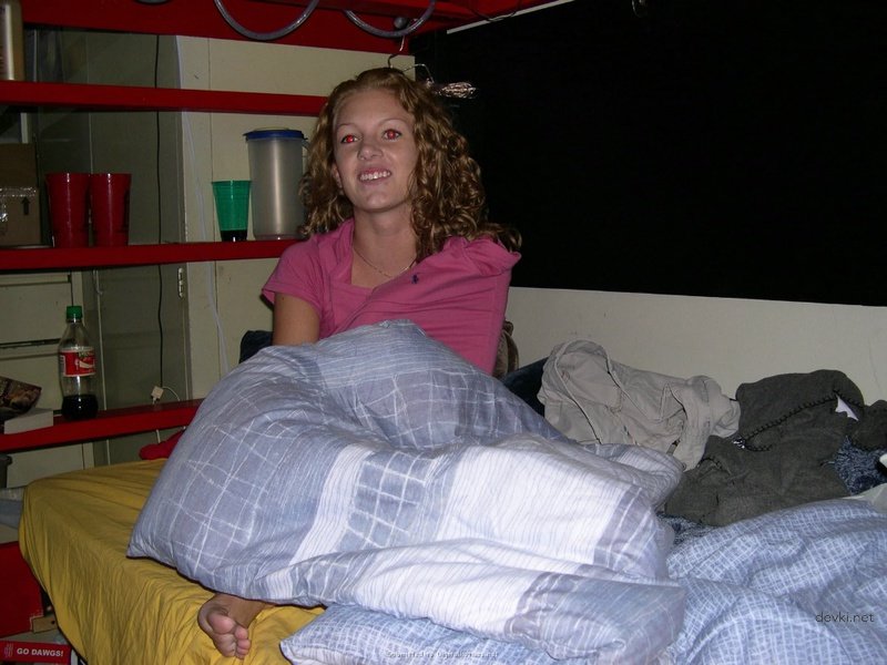 Amateur Girlfriend Stripped and Exposed Without Panties - Explicit Photos