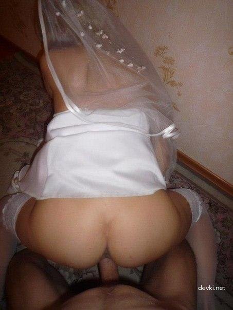 Uncensored Amateur Sex Pics: Hot Girls in Explicit XXX Photos