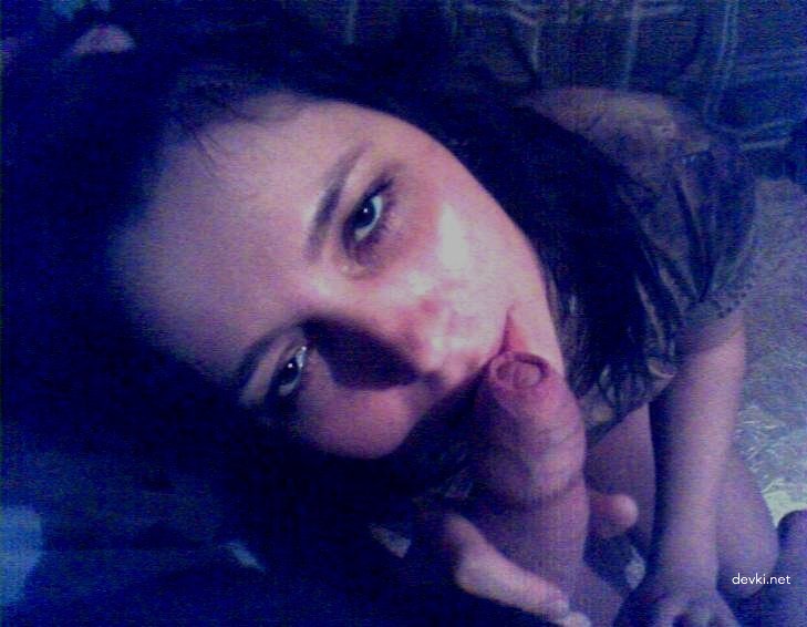 Hardcore Amateur Babes Deepthroating Boyfriends' Cocks - Explicit Blowjob Pics