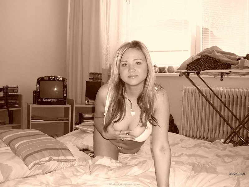 Raw Ex-Girlfriend Amateur Porn Pics - Uncensored and Explicit Intimate Sex Photos