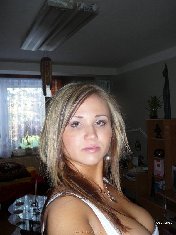 Raw Ex-Girlfriend Amateur Porn Pics - Uncensored and Explicit Intimate Sex Photos