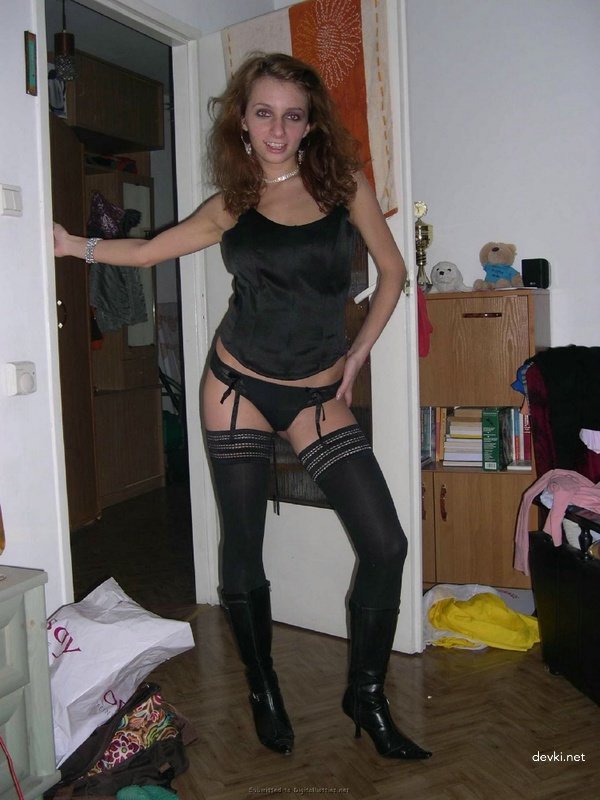 Drunk Slut Gets Paid for Explicit Amateur Porn: XXX Photo Shoot