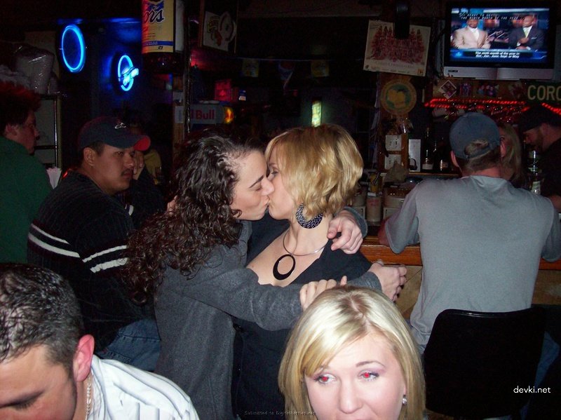 Intoxicated Girlfriend Gets Roughly Banged by Horny Stud - Amateur XXX