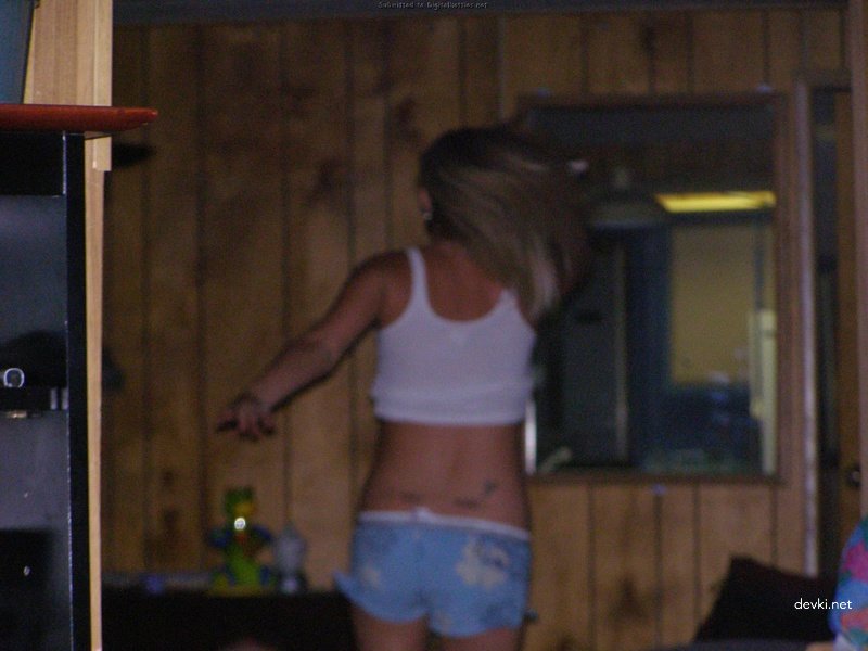 Hotwife Fucks Stranger at Resort - Raw Amateur Porn Pics