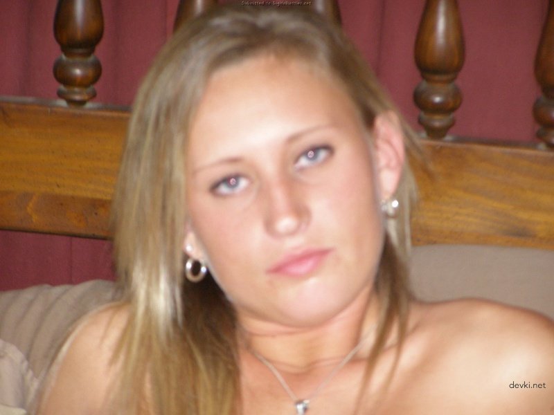 Hotwife Fucks Stranger at Resort - Raw Amateur Porn Pics