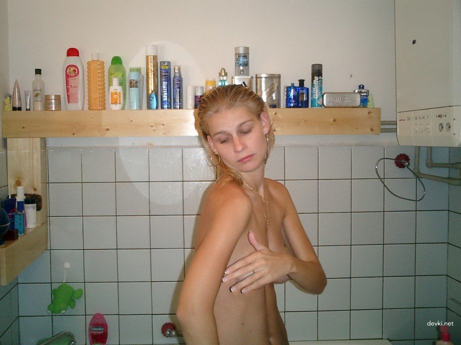 Amateur Wife's Explicit Sex Poses - Hot Homemade Porn