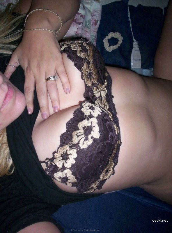 Convinced GF for Hardcore Sex Tape - Filmed Tight Pussy - Explicit Amateur Porn