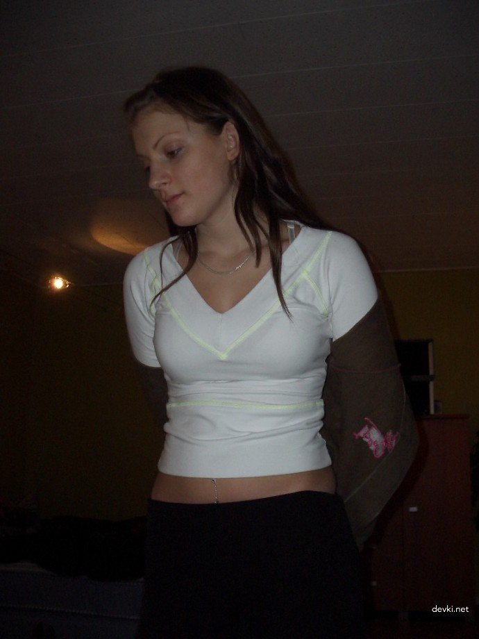 Sexy Girlfriend Deepthroating Boyfriend's Cock - Hardcore Blowjob Pic
