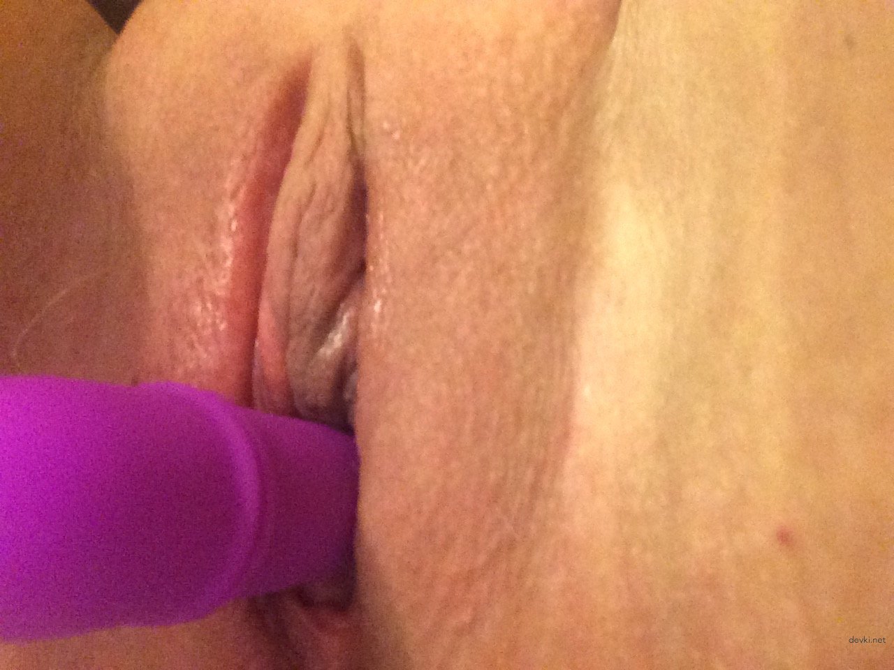 Steamy Solo Masturbation: Horny Amateur Babe Fingers Her Dripping Wet Pussy - Explicit XXX Action
