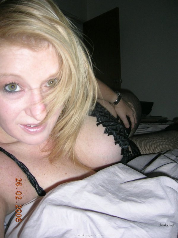 Hardcore Solo Masturbation: Amateur First-Person Porn Pics for Explicit Solo Action Enthusiasts