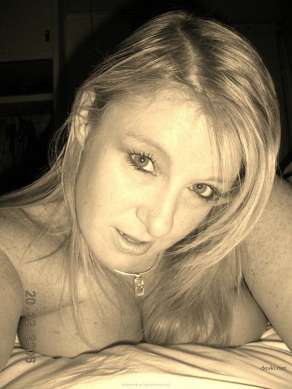 Hardcore Solo Masturbation: Amateur First-Person Porn Pics for Explicit Solo Action Enthusiasts
