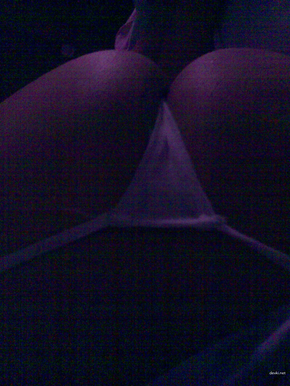 Explicit Amateur Pussy Play: Naked Girl Masturbating