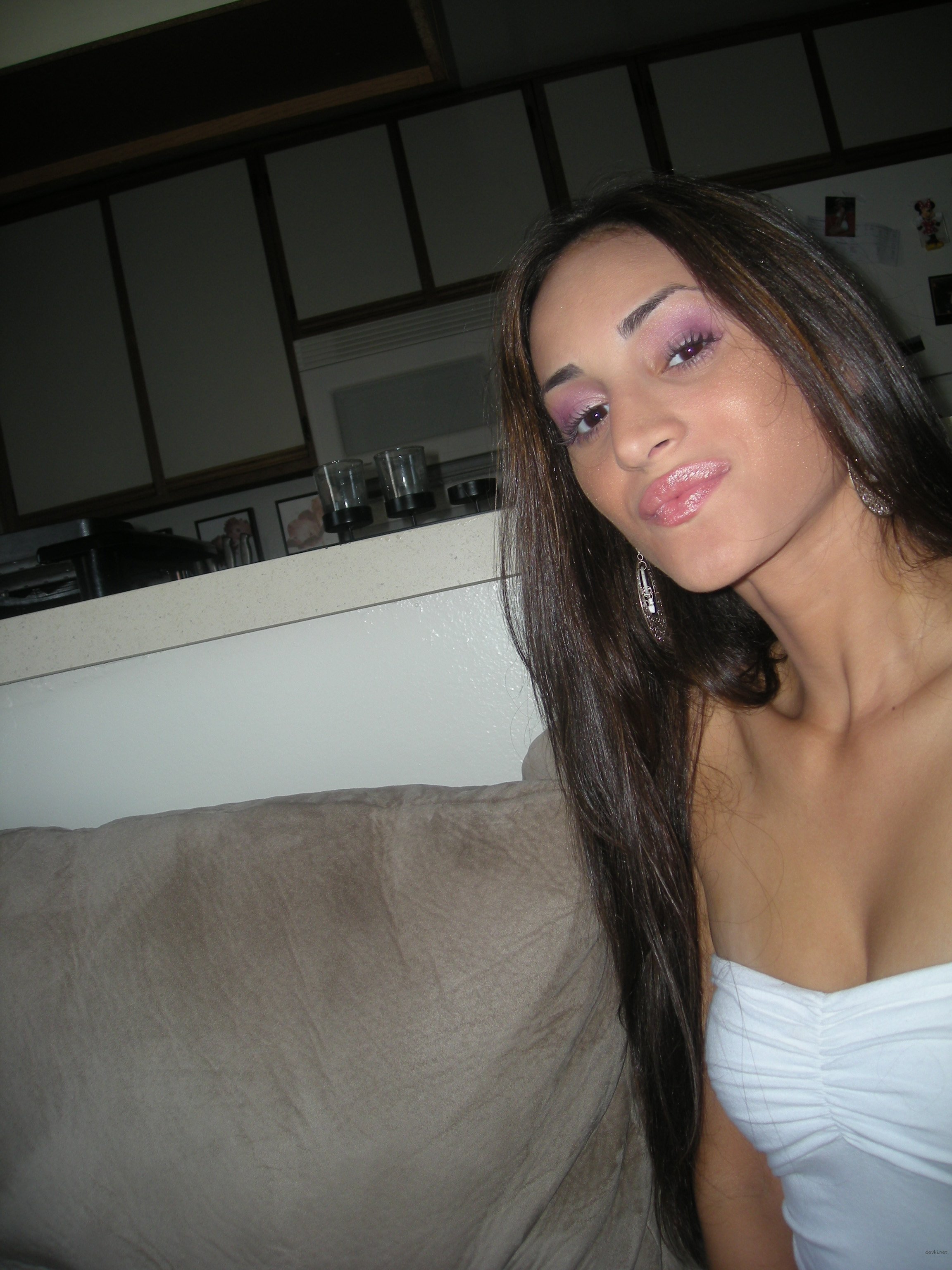 Sizzling Arab Amateur: Sexy Girl's Explicit Private Photos