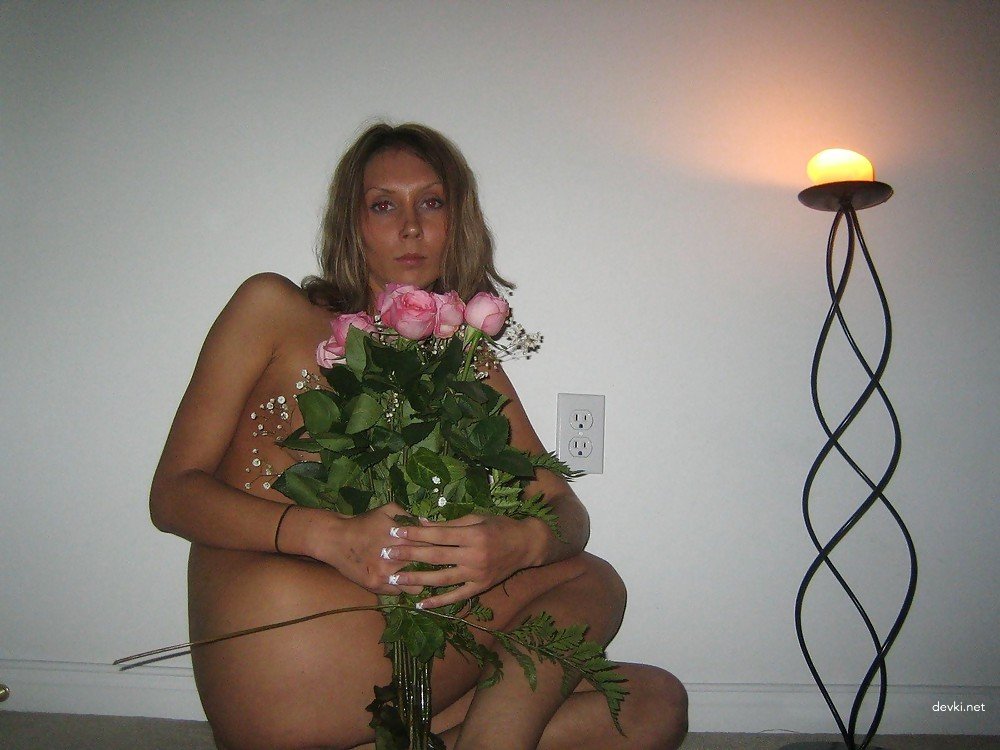 Wild Homemade Porn Pics: Hot Young Wife in Explicit Amateur Sex Action
