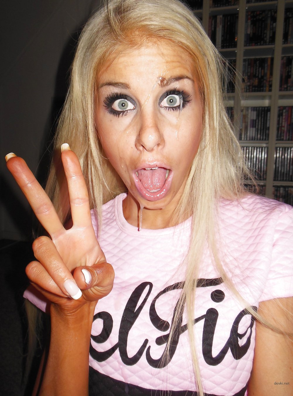 Amateur Cumslut Gets Facialed: Hardcore Facial Compilation