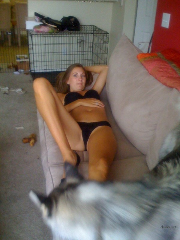 Sultry Mixed-Race Beauty Sucks Dick Like a Pro - Homemade Interracial Blowjob Pic