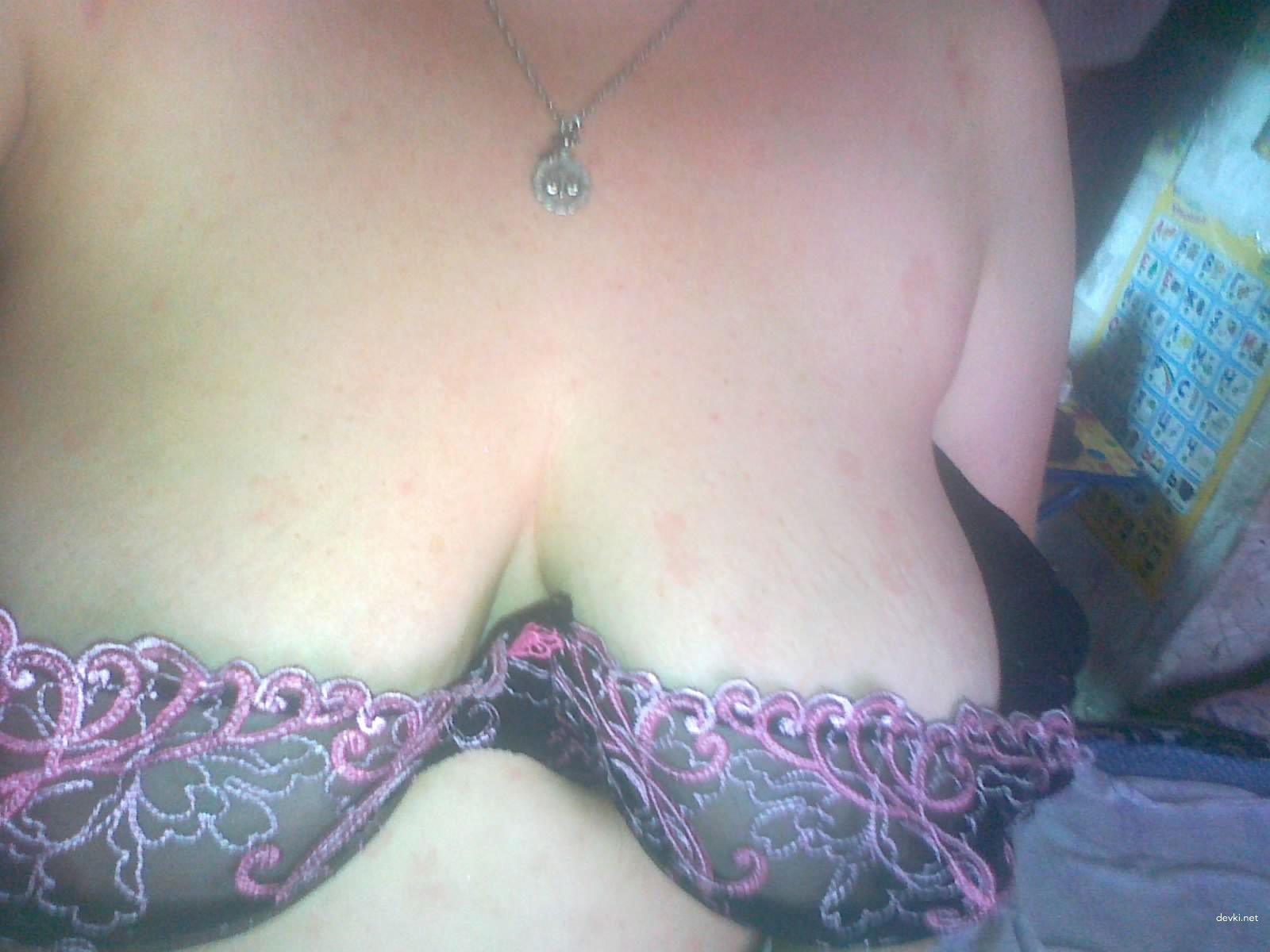 Russian Girlfriend Nude - Explicit Amateur Photo of Naked Girl