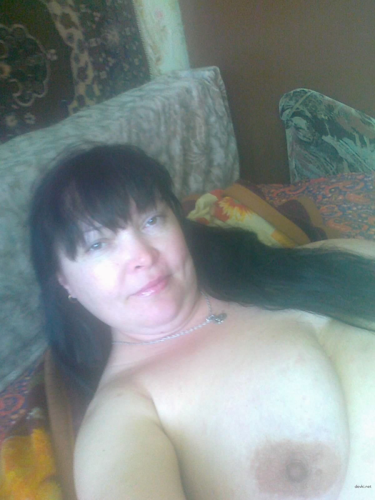 Russian Girlfriend Nude - Explicit Amateur Photo of Naked Girl