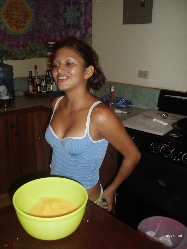 Intense Interracial Amateur: Guy Roughly Bangs Fragile Mulatto