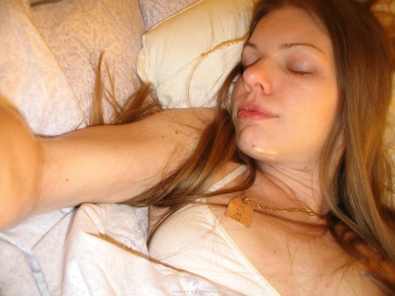 Raunchy Amateur Slut Brutally Masturbates - Uncensored Solo Porn Pic