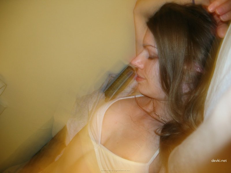 Raunchy Amateur Slut Brutally Masturbates - Uncensored Solo Porn Pic