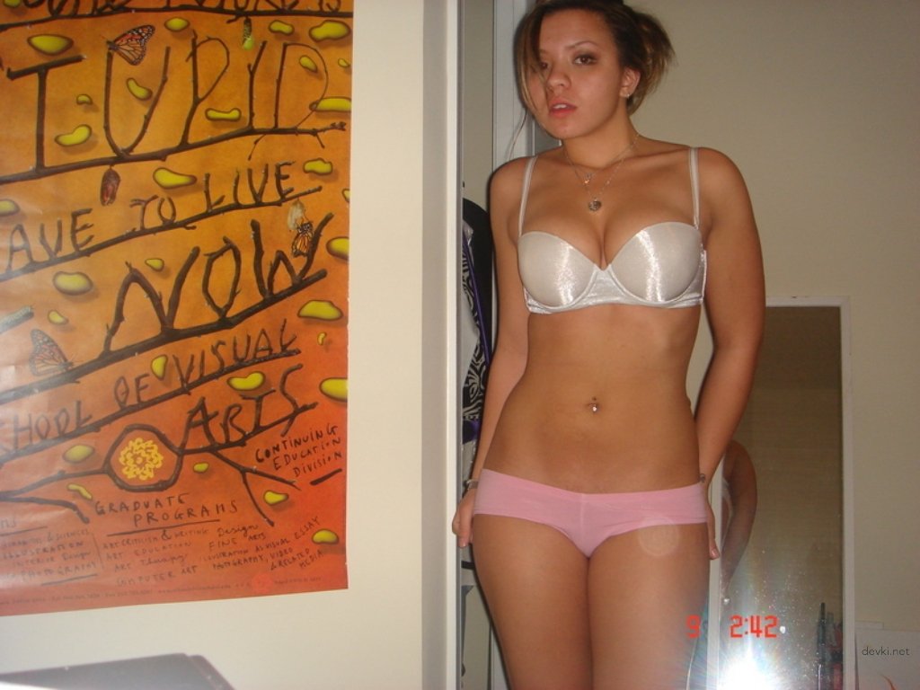 XXX Amateur Girl Hardcore Sex Pic - Explicit Content Guaranteed!