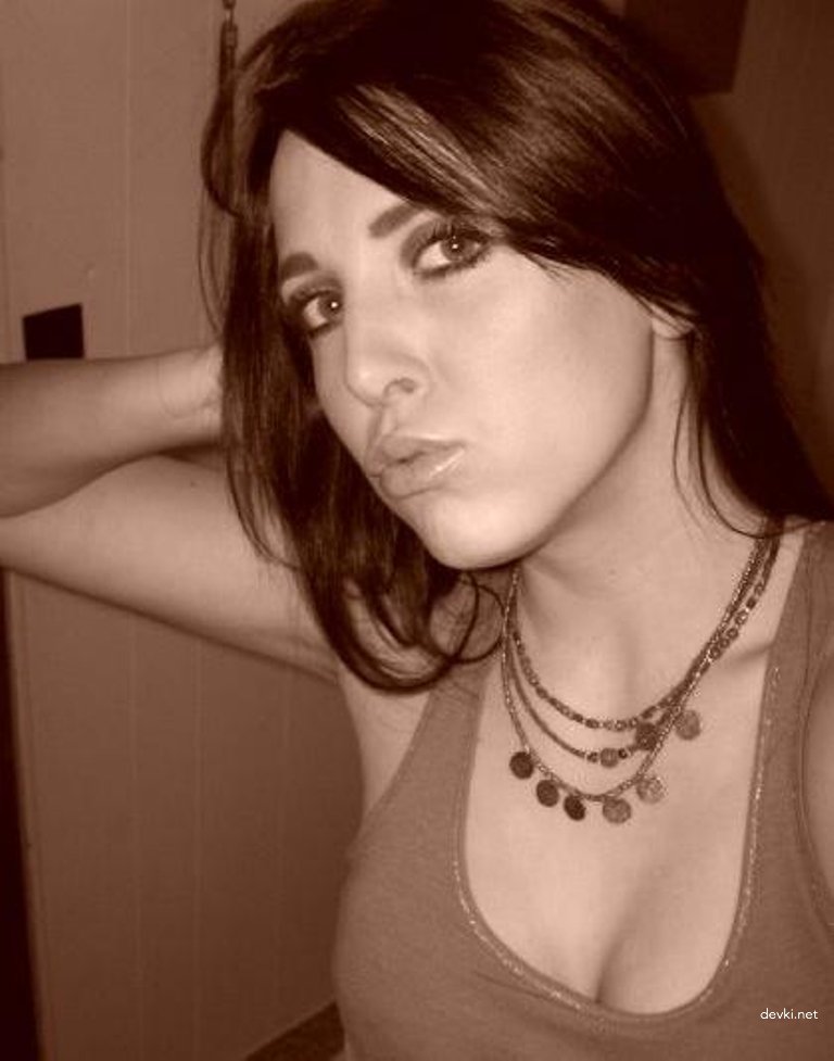 XXX Amateur Girl Hardcore Sex Pic - Explicit Content Guaranteed!