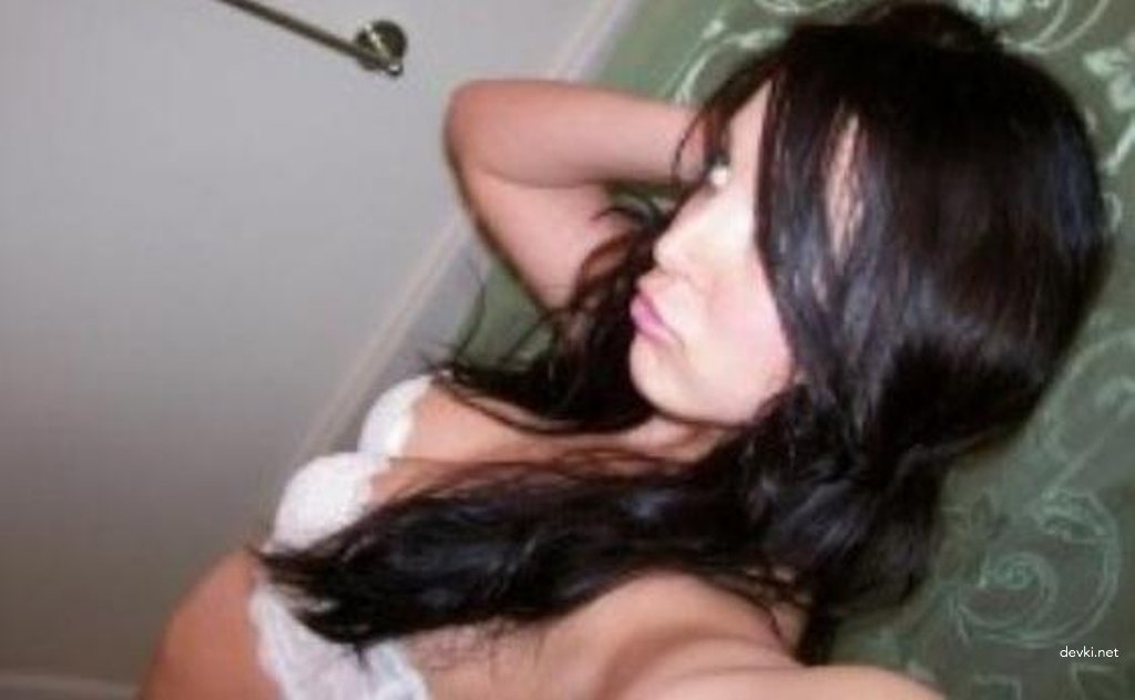 XXX Amateur Girl Hardcore Sex Pic - Explicit Content Guaranteed!