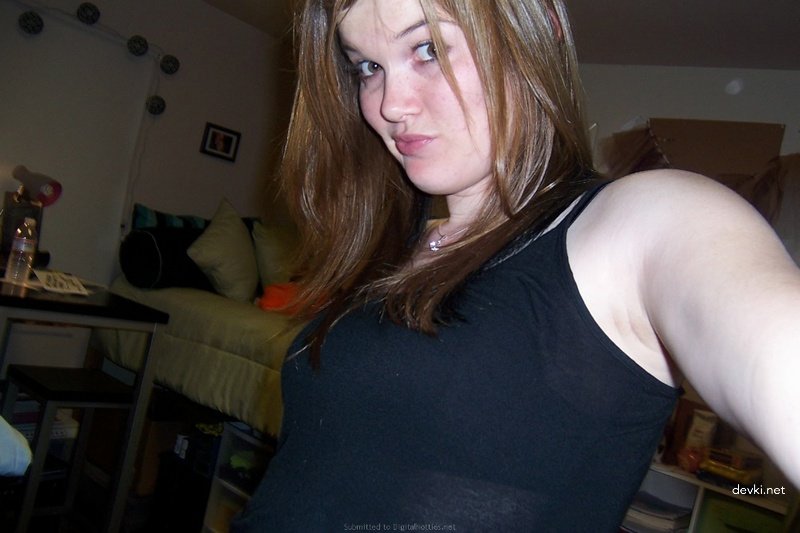 Intoxicated Slut Exposes Bushy Crotch in Raw Amateur Shot