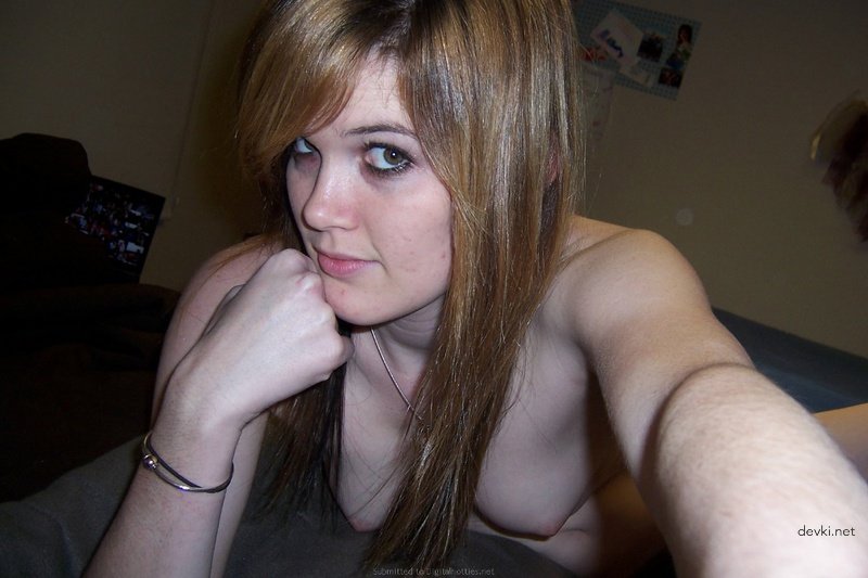 Intoxicated Slut Exposes Bushy Crotch in Raw Amateur Shot