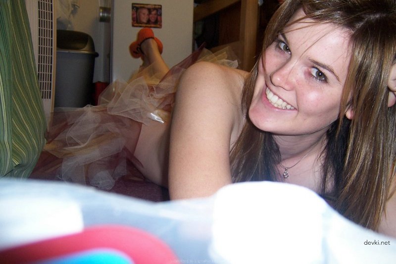 Intoxicated Slut Exposes Bushy Crotch in Raw Amateur Shot