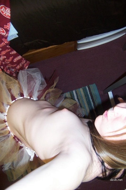 Intoxicated Slut Exposes Bushy Crotch in Raw Amateur Shot