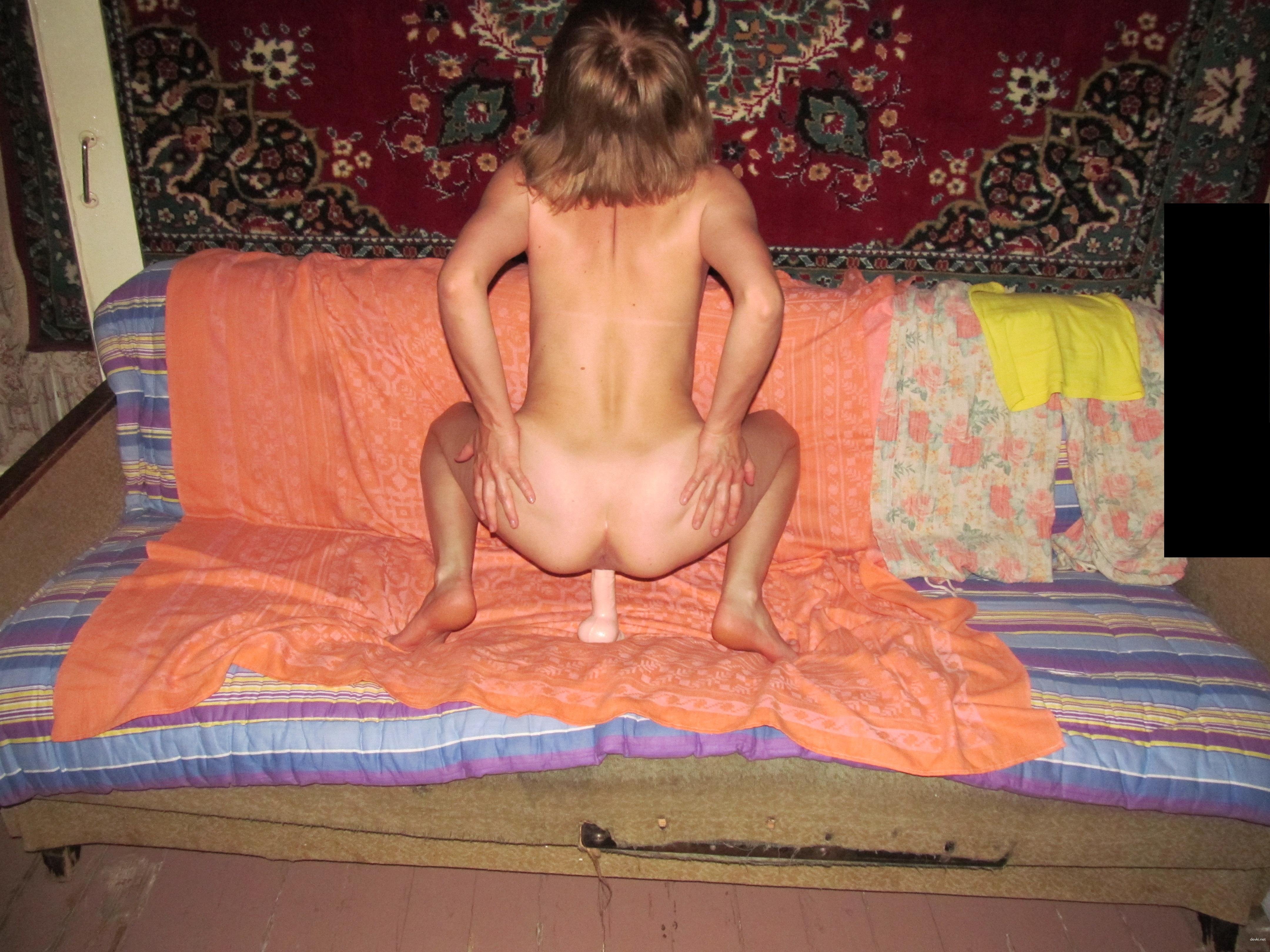 Amateur Porn: Posing, Fucking, and Getting Photographed in Explicit XXX Action!
